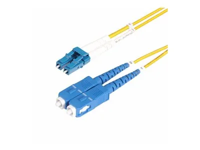 Startech 10m (30ft) LC to SC (UPC) OS2 Single Mode Duplex Fiber Optic Cable, 9/125?m, Laser Optimized, 10G, Bend Insensitive, Low Insertion Loss - LSZH Fiber Patch Cord (SMLCSC-OS2-10M) - Patch kabel - jednoduchý režim LC/UPC (M) do jednoduchý režim SC/UP