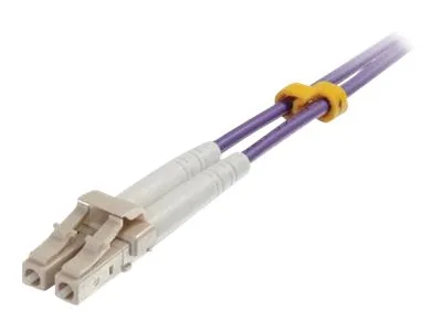 C2G 1m LC/LC OM4 LSZH Fibre Patch - Purple - Patch kabel - multirežim LC (M) do multirežim LC (M) - 1 m - 1 m - optické vlákno - duplex - 50 / 125 mikron - OM4 - purpurová