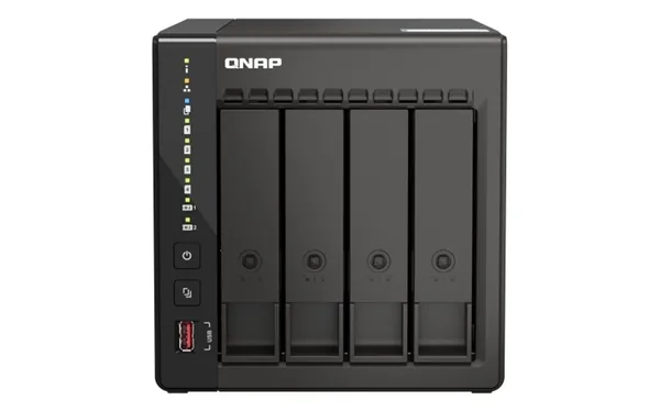QNAP NAS desktop TS-453E-8G (2,6GHz 8GB RAM 4x SATA 2x HDMI 2x PCIe 2x 2,5GbE 2xUSB 2.0 2xUSB 3.2)