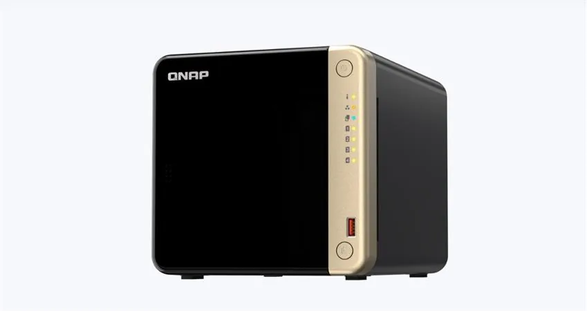 QNAP NAS desktop TS-464-8G (2,9GHz 4GB RAM 4x 3.5" SATA 1xHDMI 2.0 2xPCIe 2x2,5GbE 2xUSB 2.0 2xUSB 3.2)