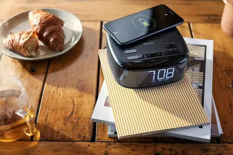 Philips TAR7705/10 Clock Radio