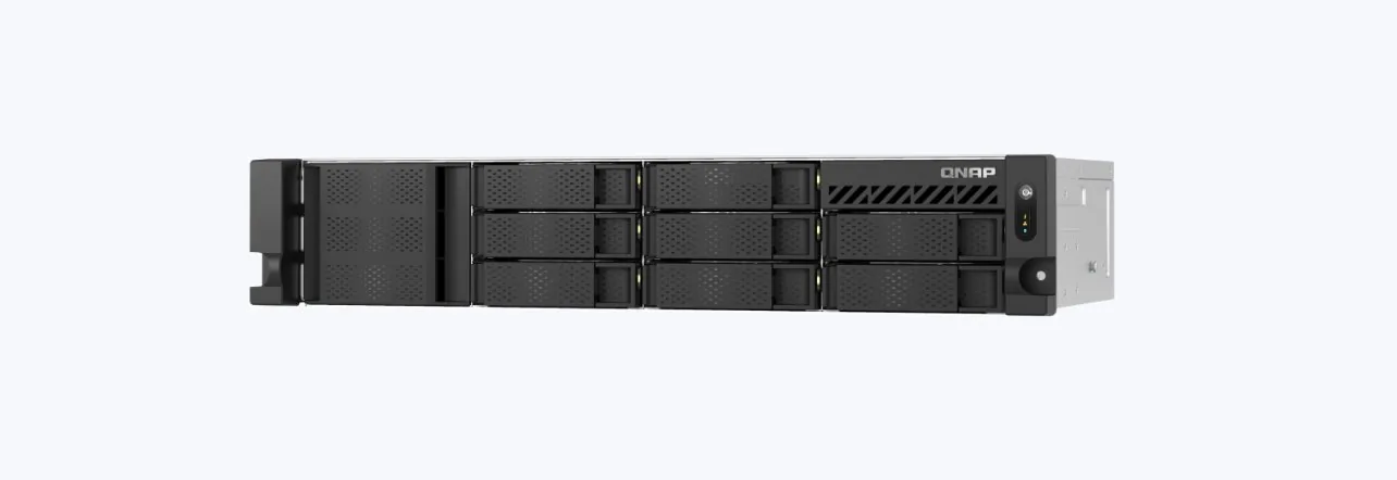 QNAP TS-855eU-RP-8G (2,8GHz, 8GB RAM, 8x SATA, 2x 2,5GbE, 2x M.2 NVMe, 2x PCIe, malá hloubka)