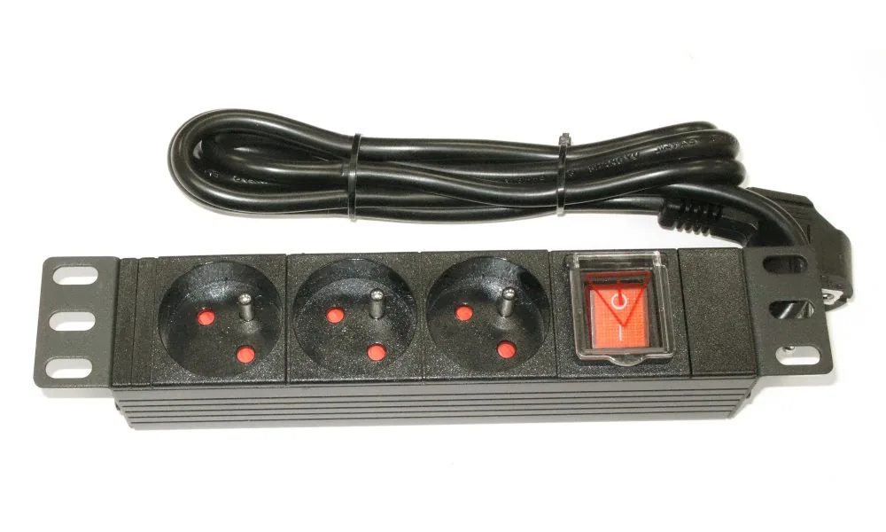 10" rozvodný panel XtendLan 3x230V, ČSN, vypínač, indikátor napětí, kabel 1,8m, 1U
